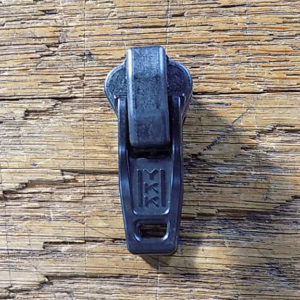 #10 Single Pull Molded Black Zipper
